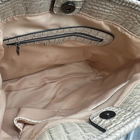 BCBG | Crocodile Embossed Vegan Leather Tote Bag - Picture 3 of 4
